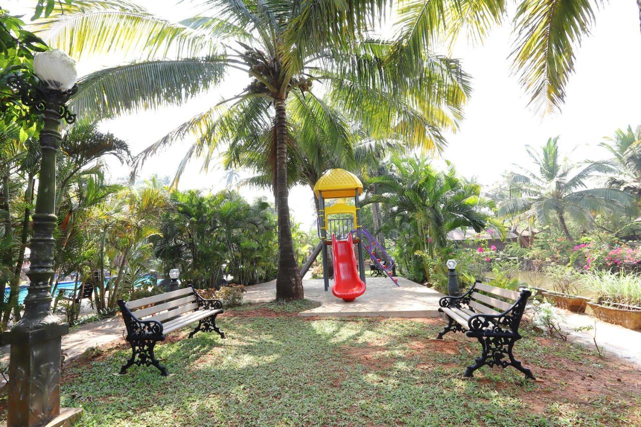 Resort Primo Bom Terra Verde Baga Bagian luar foto