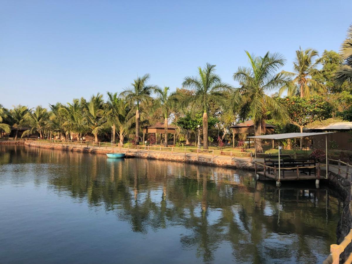 Resort Primo Bom Terra Verde Baga Bagian luar foto